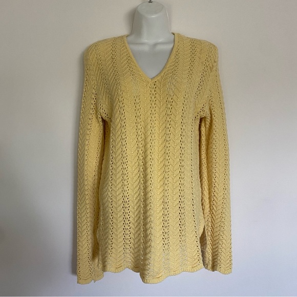 Wool Tronex Sweaters - VINTAGE Butter Yellow V-Neck Knit Sweater
